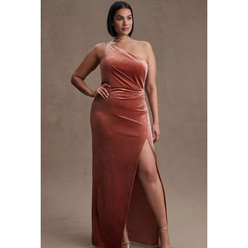Anthropologie BHLDN Jenny Yoo Giavonna One-Shoulder Stretch Velvet Gown